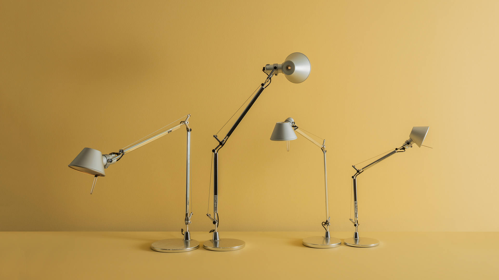 tolomeo tavolo gallery4967288 1920x1080